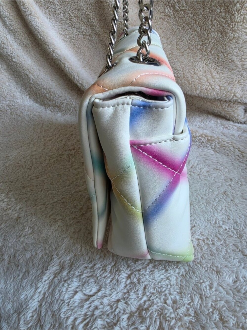 Multicolor Quilted Crossbody Bag White Pastel Rainbow Flap Bag Faux Leather - Picture 3 of 15